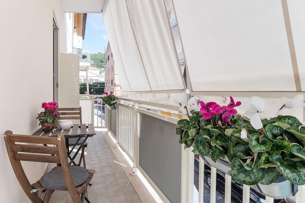 Apartamento Silvy House Terracina Exterior foto