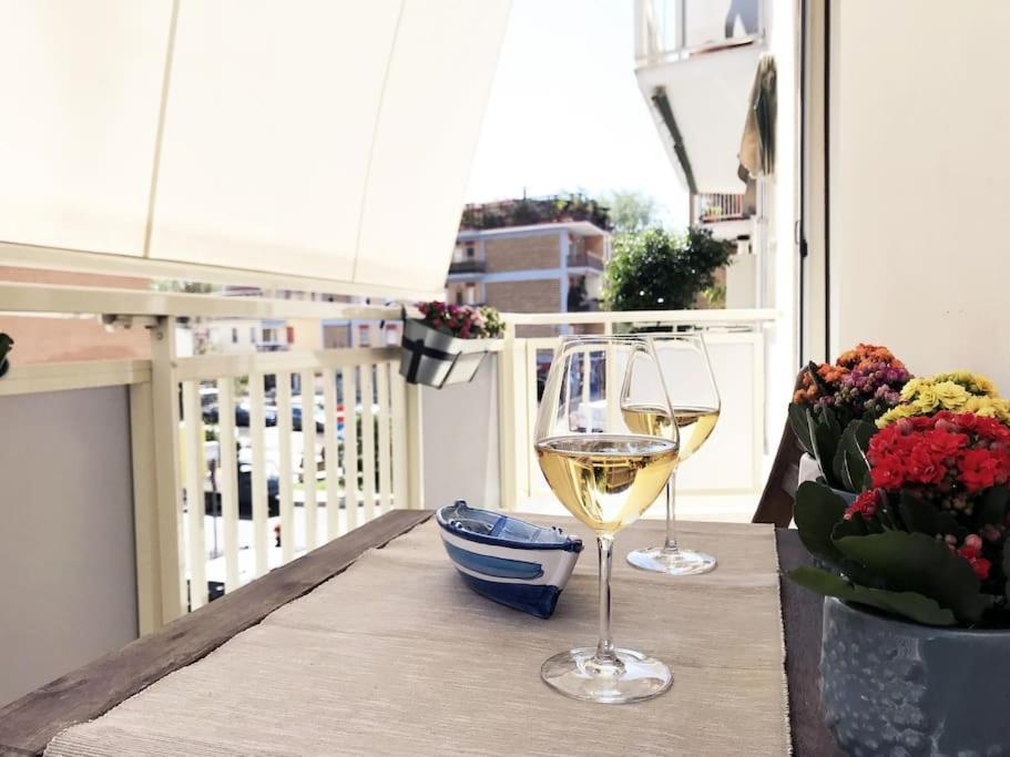 Apartamento Silvy House Terracina Exterior foto